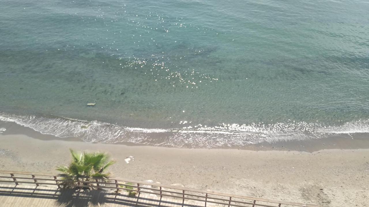 Apartament Casa Cachita-En 1ª Linea De Playa Estepona Zewnętrze zdjęcie
